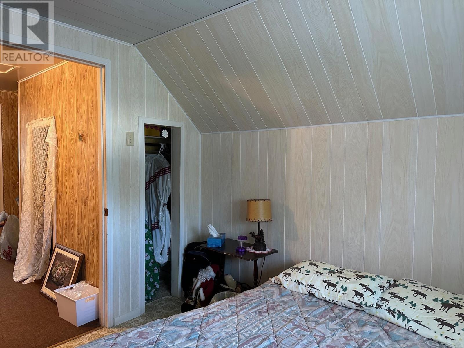Photo 16 of 46 Birch Cres, Terrace Bay ON