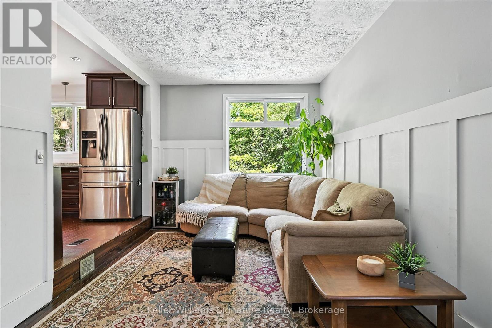Photo 14 of 18 Moonglow Place, Hamilton ON