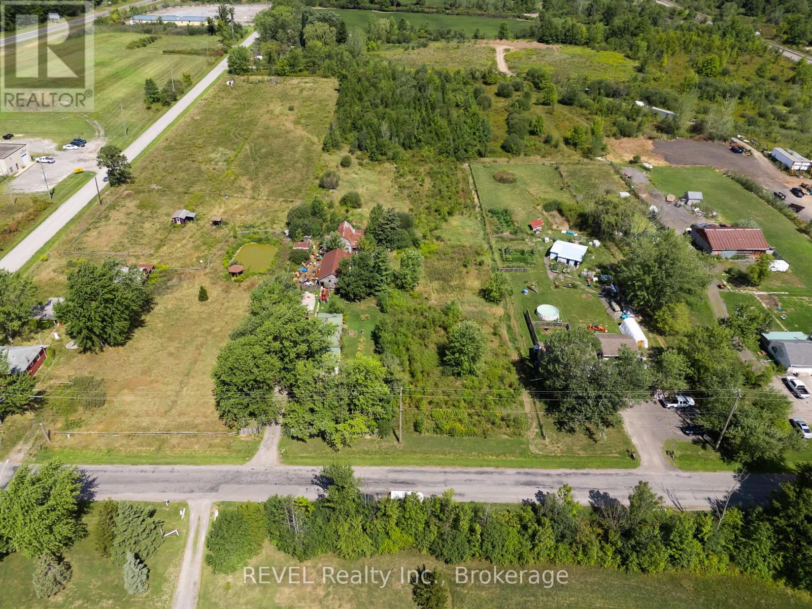 Photo 22 of 320 Netherby Road, Welland ON