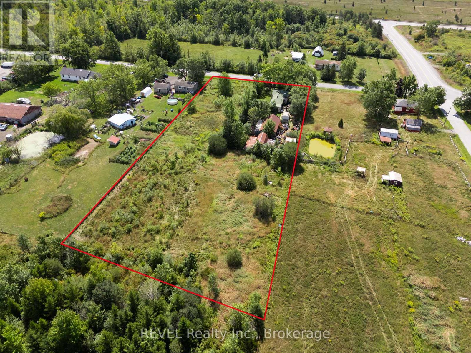 Photo 4 of 320 Netherby Road, Welland ON