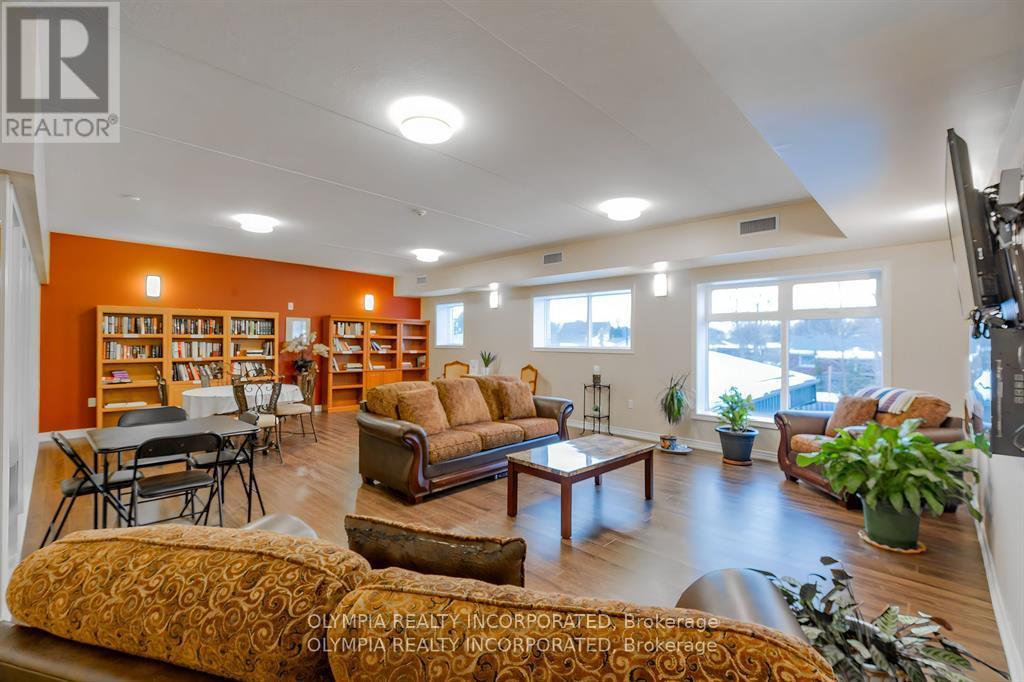 Photo 18 of 316 4644 Pettit Avenue, Niagara Falls ON