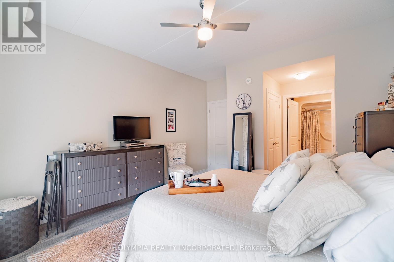 Photo 8 of 316 4644 Pettit Avenue, Niagara Falls ON