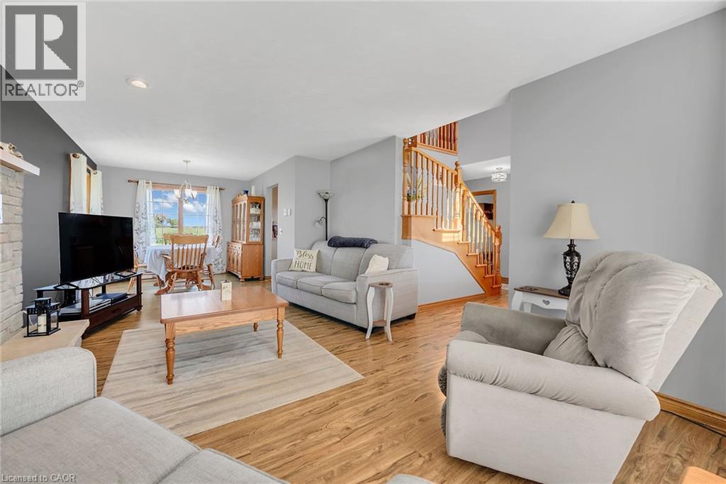 Photo 9 of 1385 Conc 9 Walpole Road, Hagersville ON