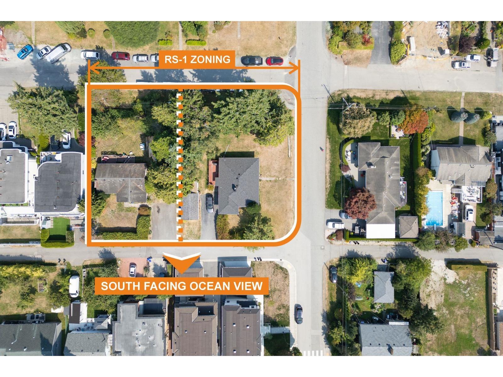 Photo 4 of 1129 Dolphin Avenue, White Rock BC