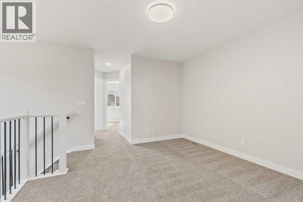 Photo 14 of 129 Setonvista Gate Se, Calgary AB
