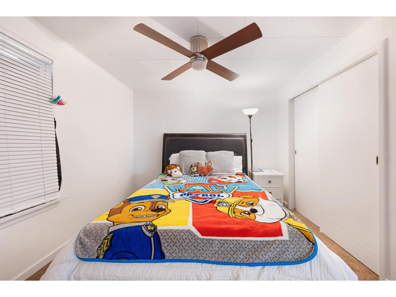 Photo 21 of 1129 Dolphin Avenue, White Rock BC