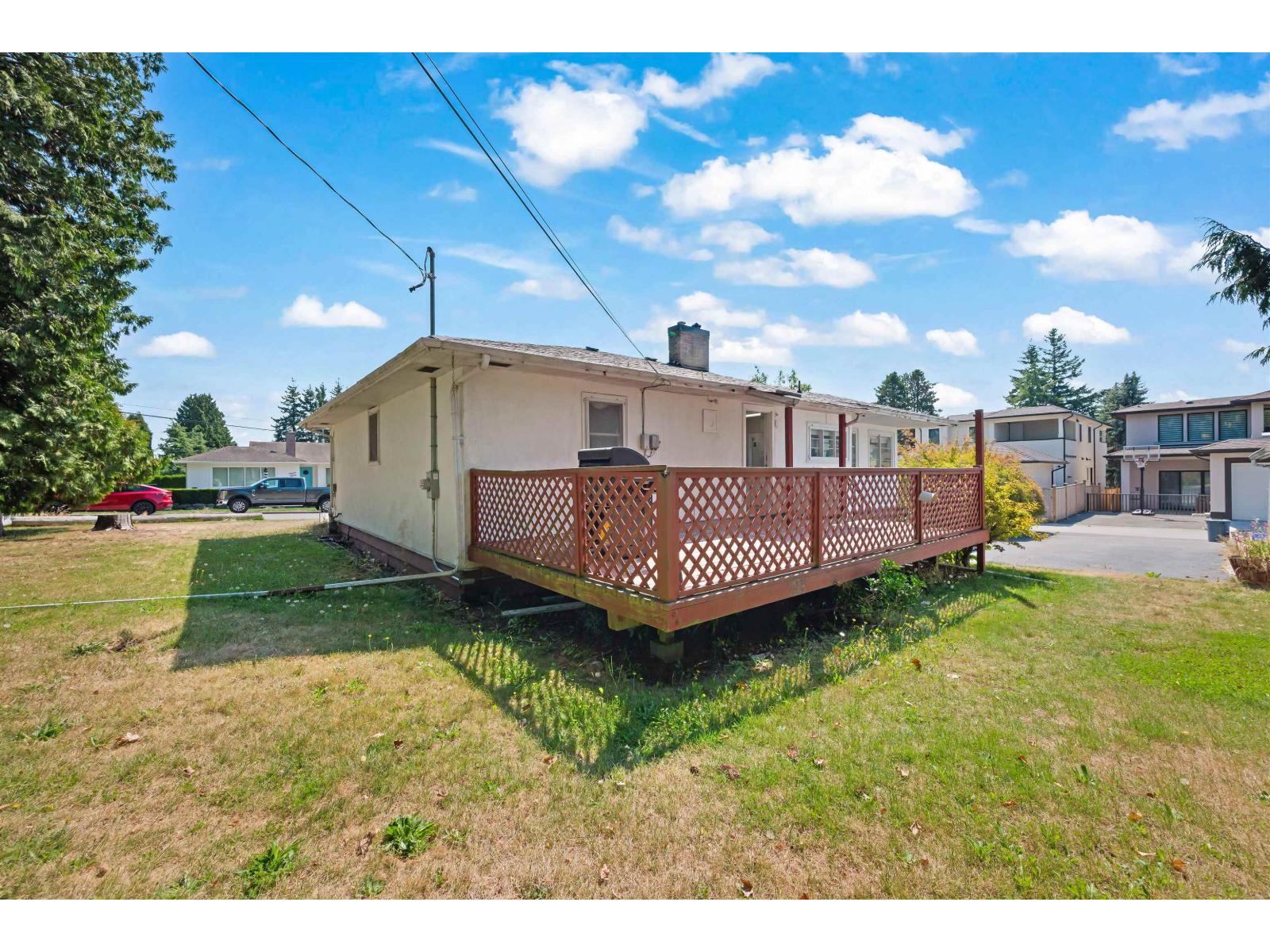 Photo 29 of 1129 Dolphin Avenue, White Rock BC