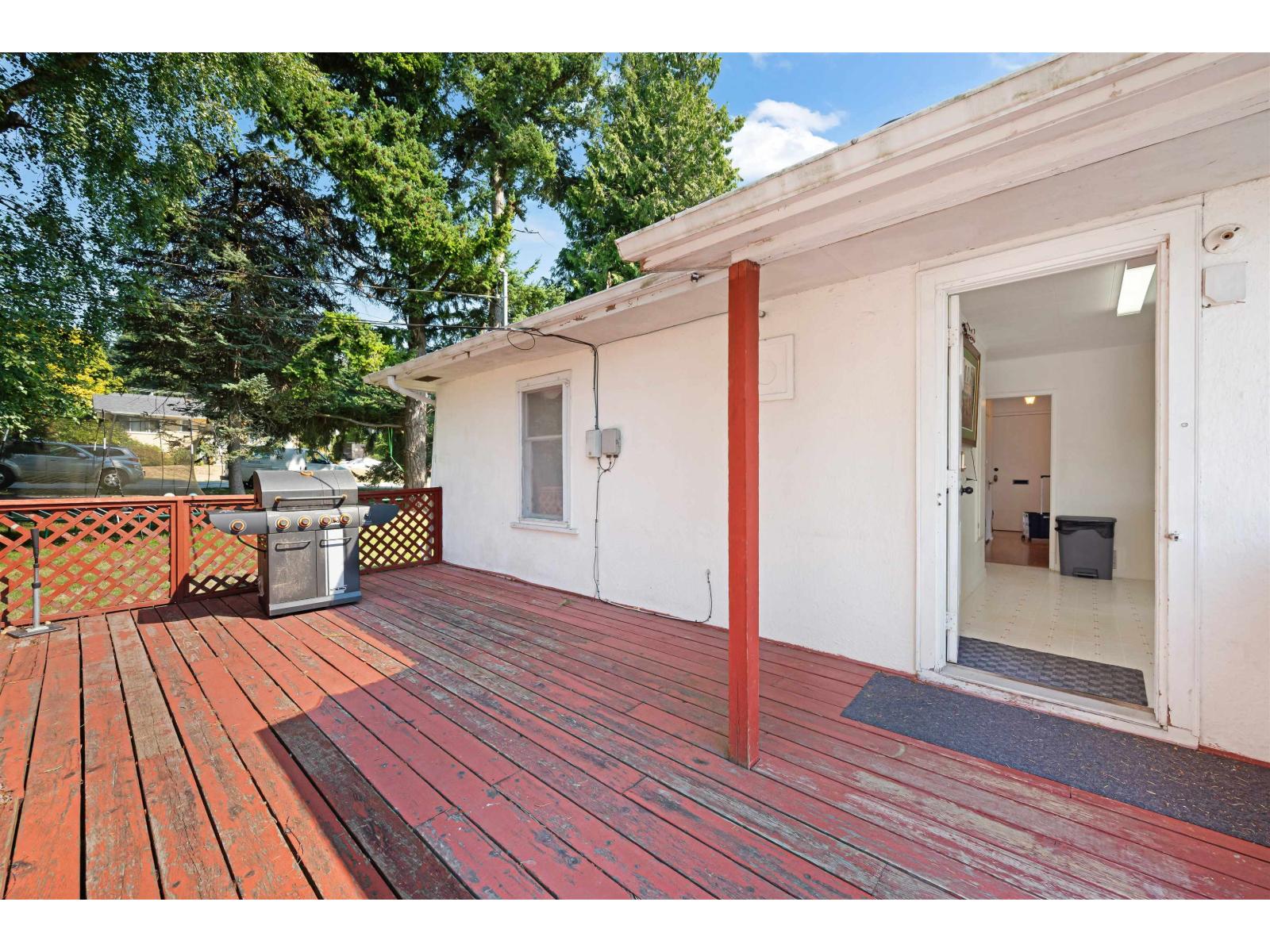 Photo 27 of 1129 Dolphin Avenue, White Rock BC