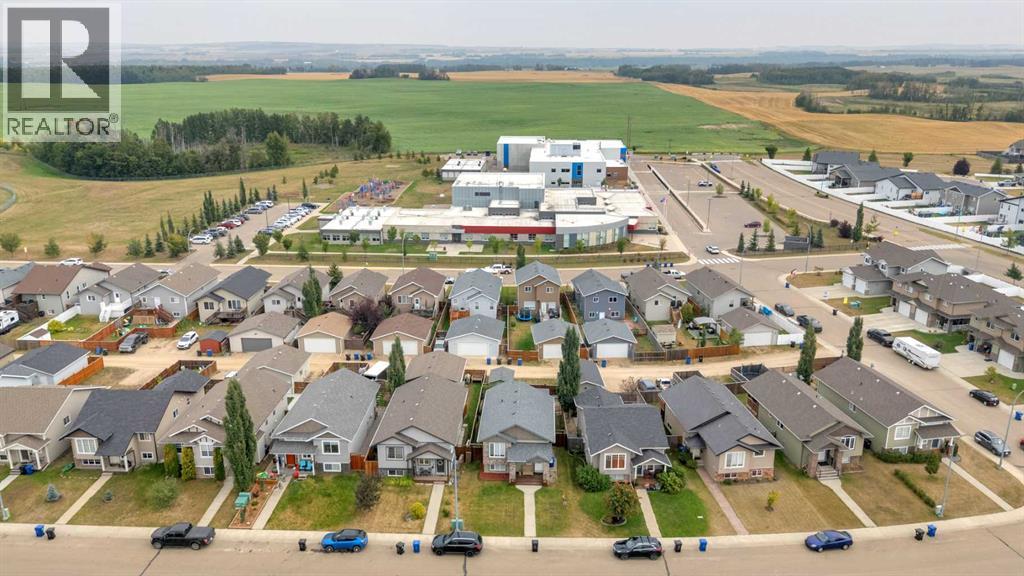 Photo 39 of 17 Cedar Crescent, Blackfalds AB