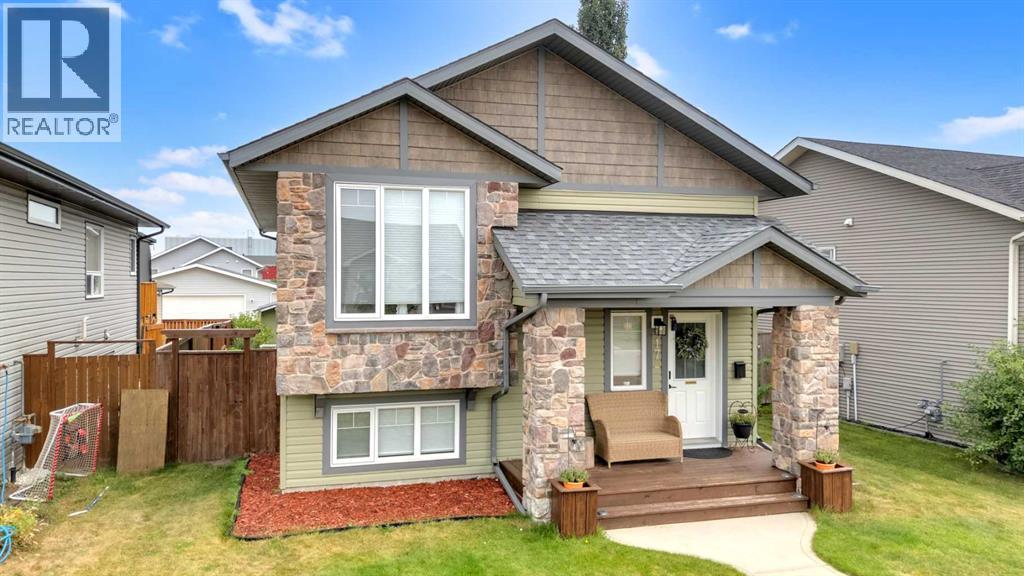 Photo 37 of 17 Cedar Crescent, Blackfalds AB