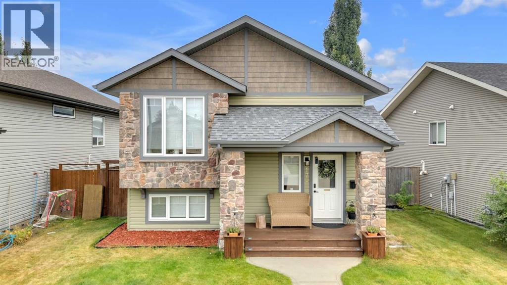 Photo 38 of 17 Cedar Crescent, Blackfalds AB