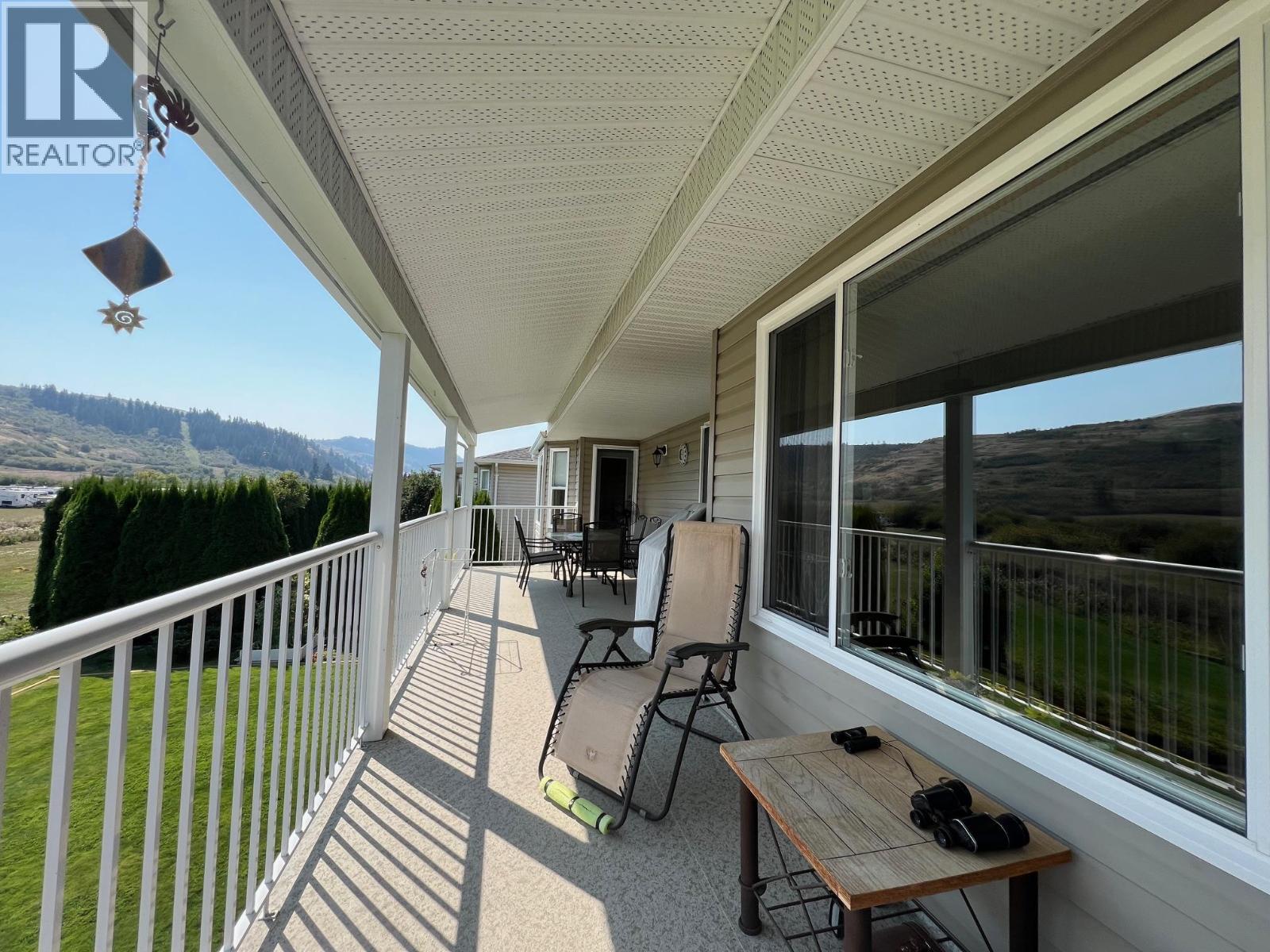 Photo 14 of 680 6th Street, Vernon BC