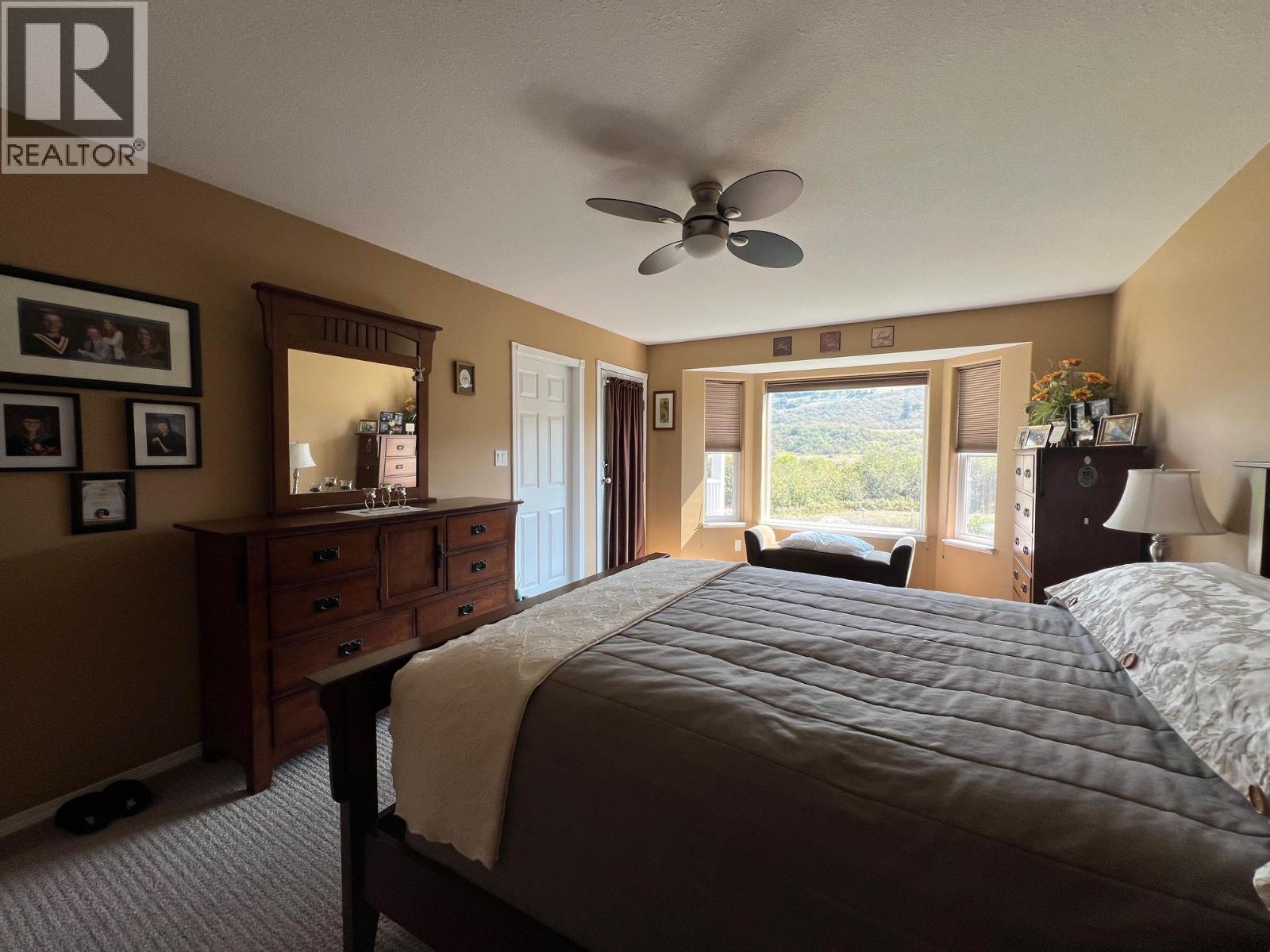 Photo 23 of 680 6th Street, Vernon BC