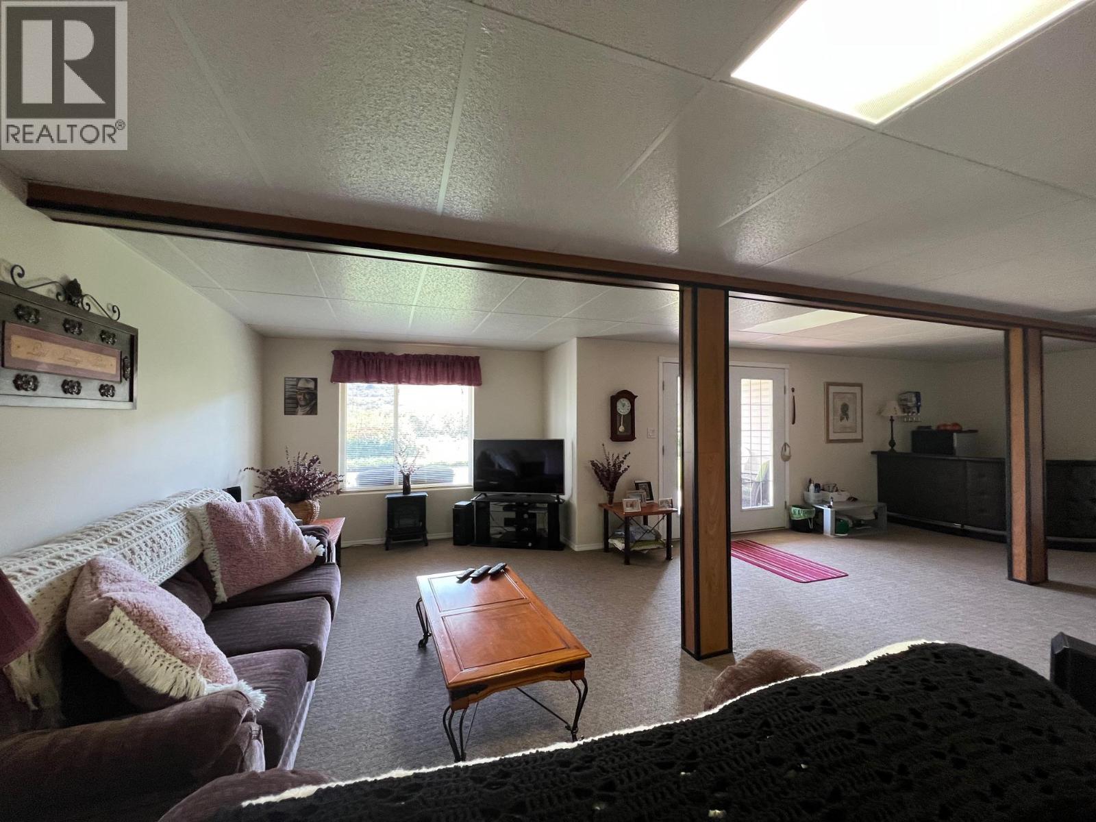 Photo 31 of 680 6th Street, Vernon BC