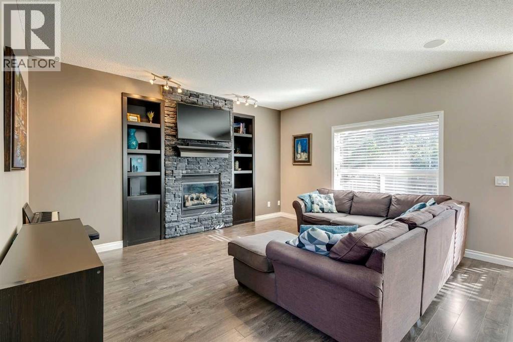 Photo 16 of 20 Wentworth Close Sw, Calgary AB