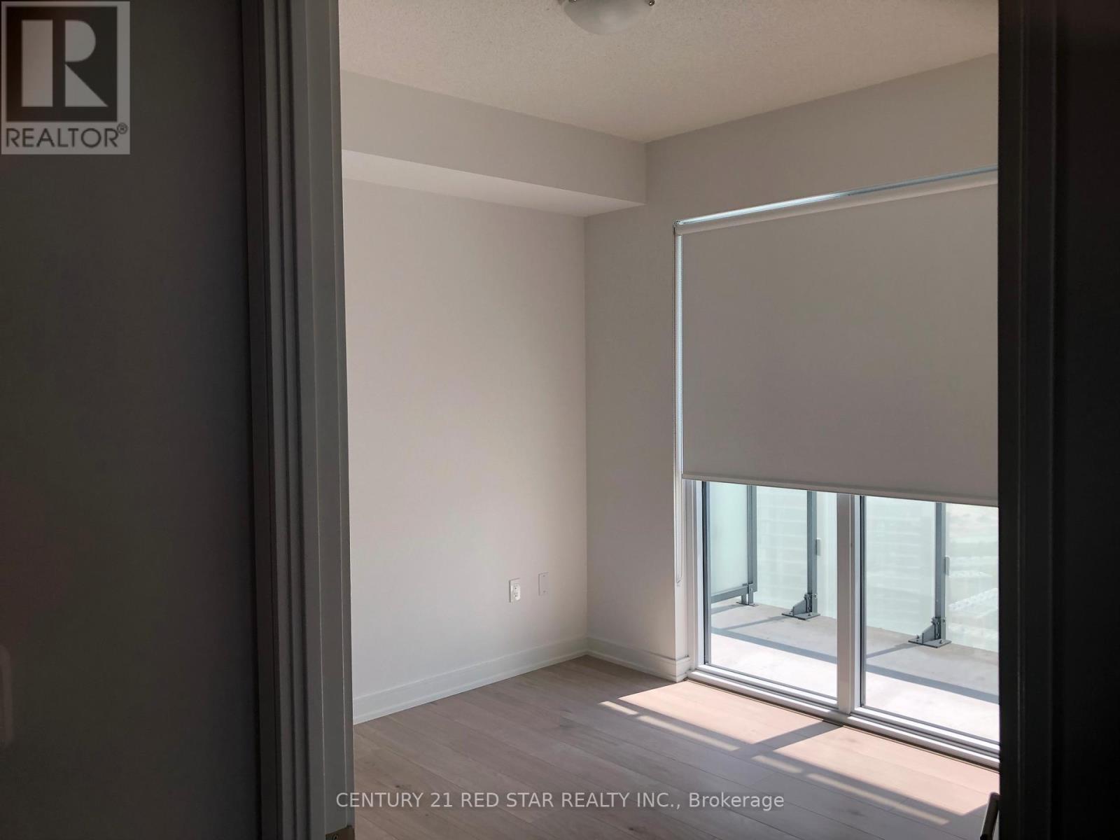 Photo 10 of 3106 8 Nahani Way, Mississauga ON