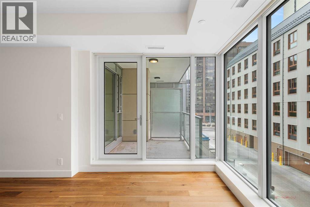Photo 10 of 313 1025 5 Avenue Sw, Calgary AB