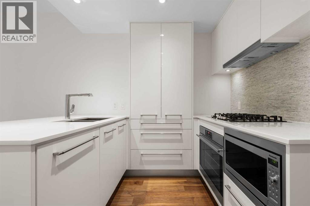 Photo 3 of 313 1025 5 Avenue Sw, Calgary AB