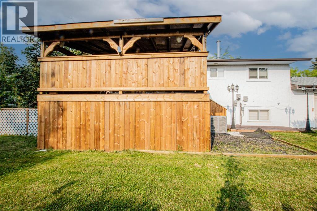 Photo 19 of 8203 99 Street, Grande Prairie AB