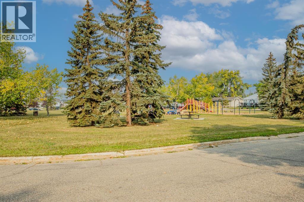 Photo 21 of 8203 99 Street, Grande Prairie AB