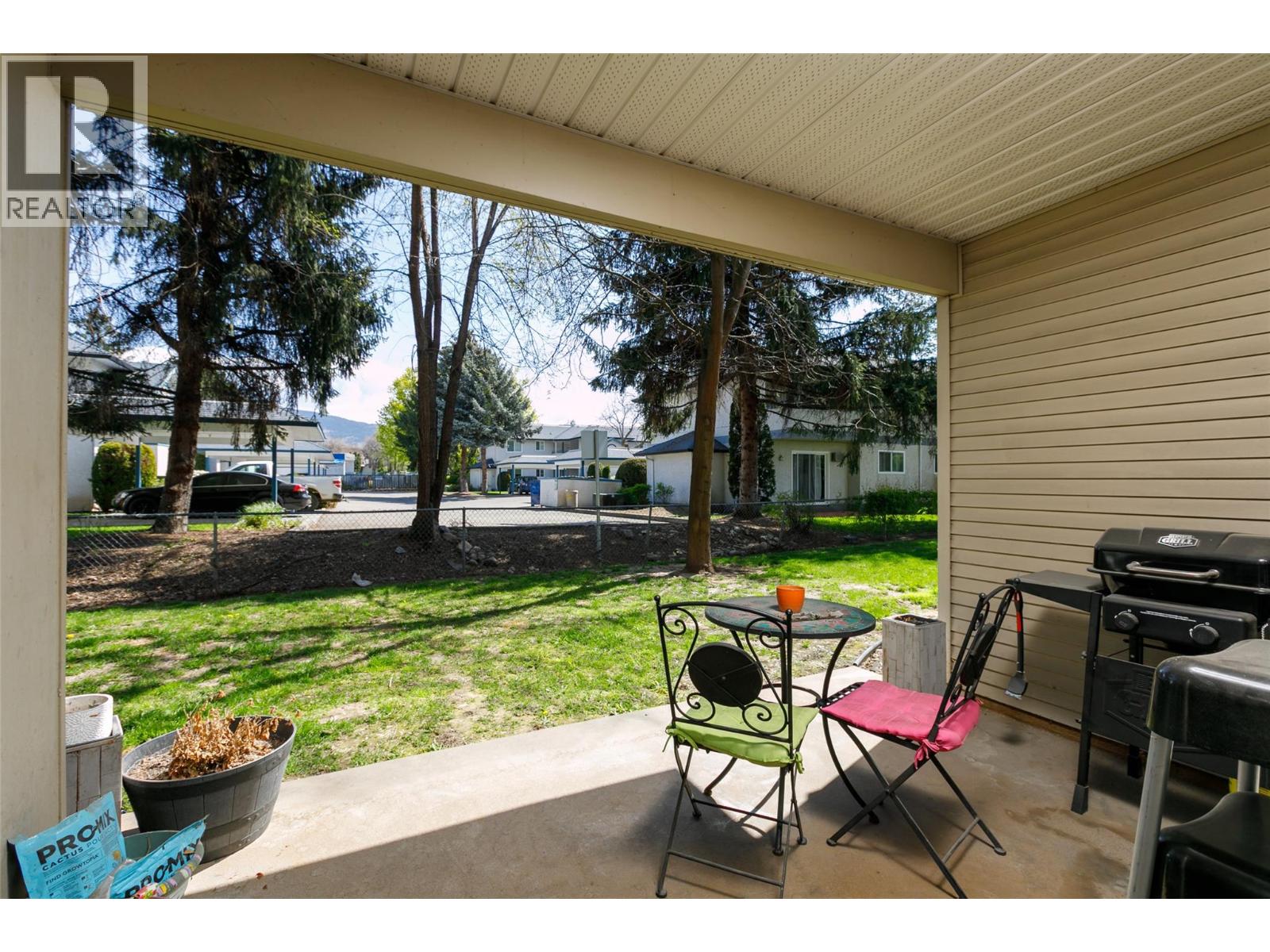 111 135 Ziprick Road, Kelowna