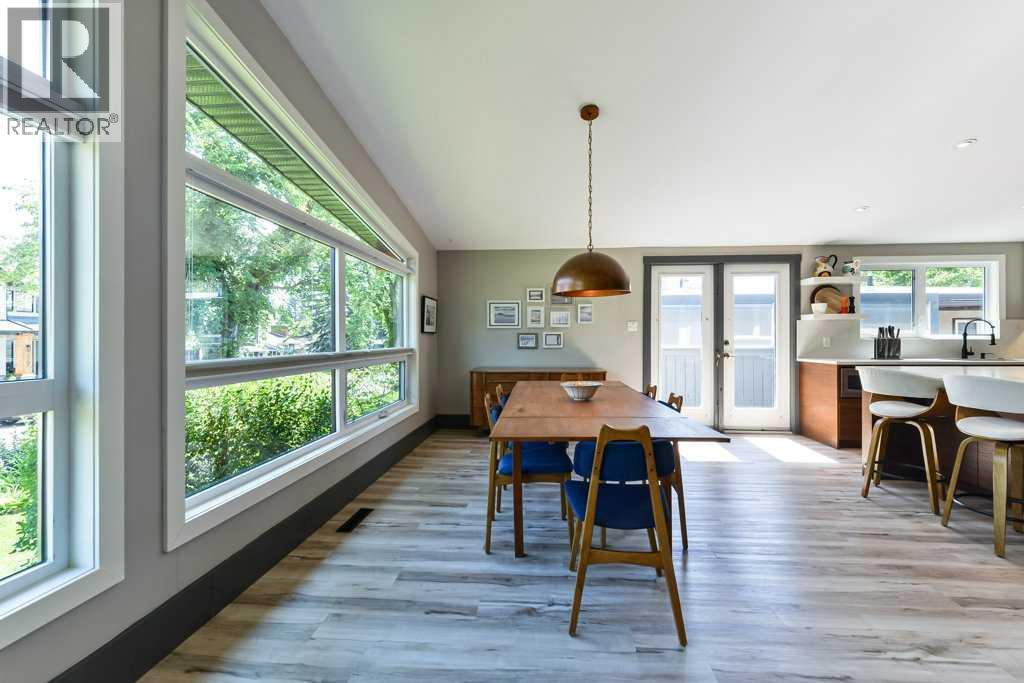 Photo 14 of 2256 Longridge Drive Sw, Calgary AB