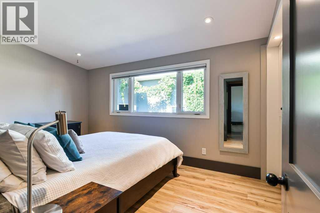 Photo 18 of 2256 Longridge Drive Sw, Calgary AB