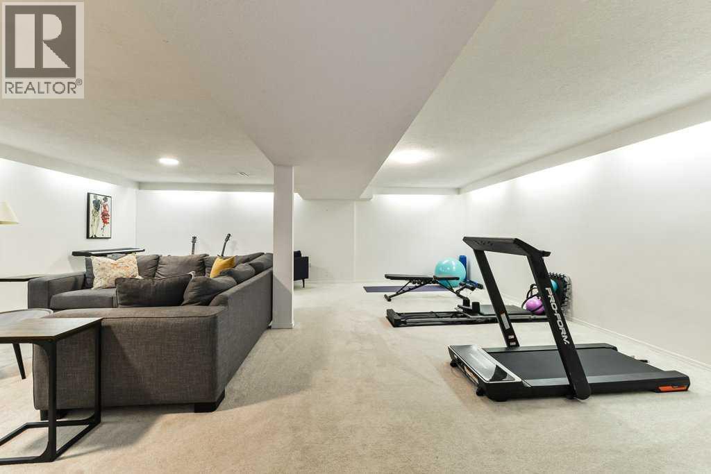 Photo 29 of 2256 Longridge Drive Sw, Calgary AB