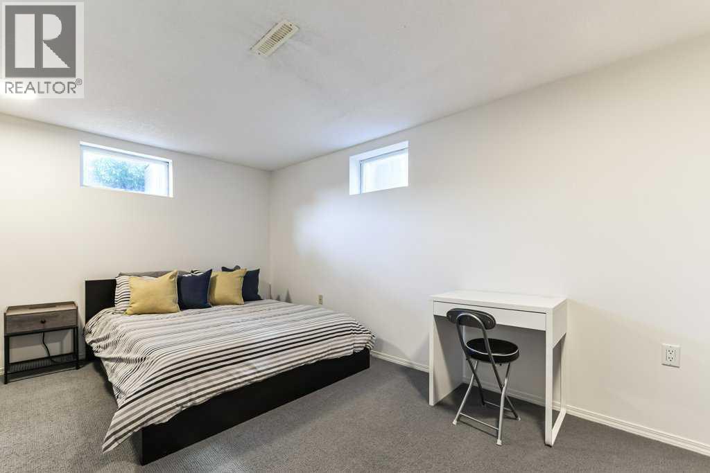 Photo 31 of 2256 Longridge Drive Sw, Calgary AB
