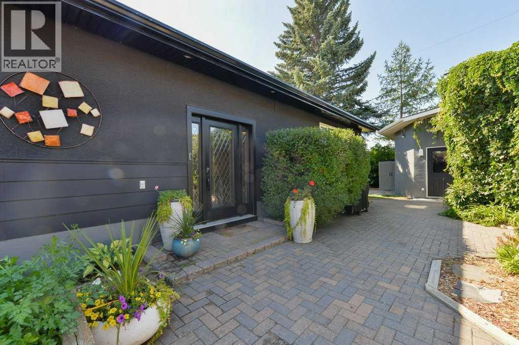 Photo 37 of 2256 Longridge Drive Sw, Calgary AB