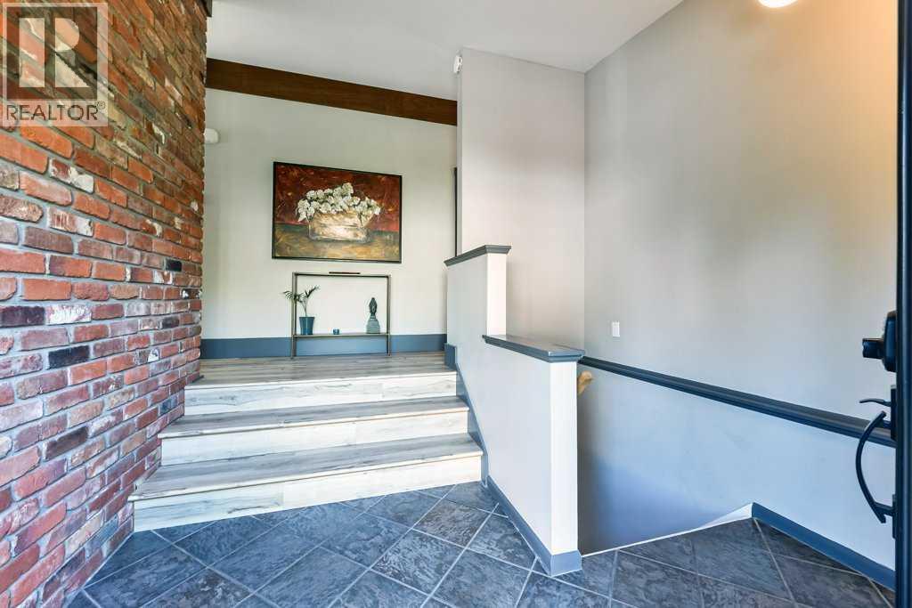 Photo 5 of 2256 Longridge Drive Sw, Calgary AB
