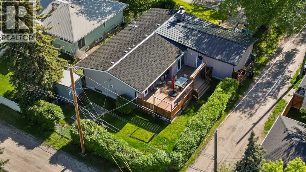 Photo 5 of 4811 15 Street Sw, Calgary AB