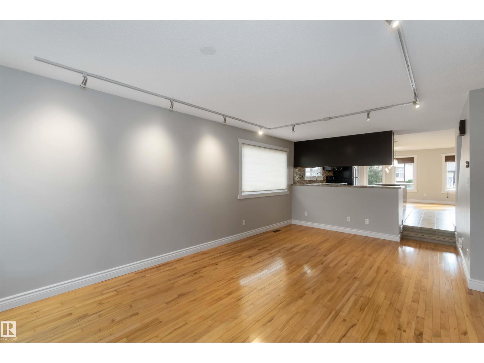 Photo 21 of 9216 82 St, Fort Saskatchewan AB