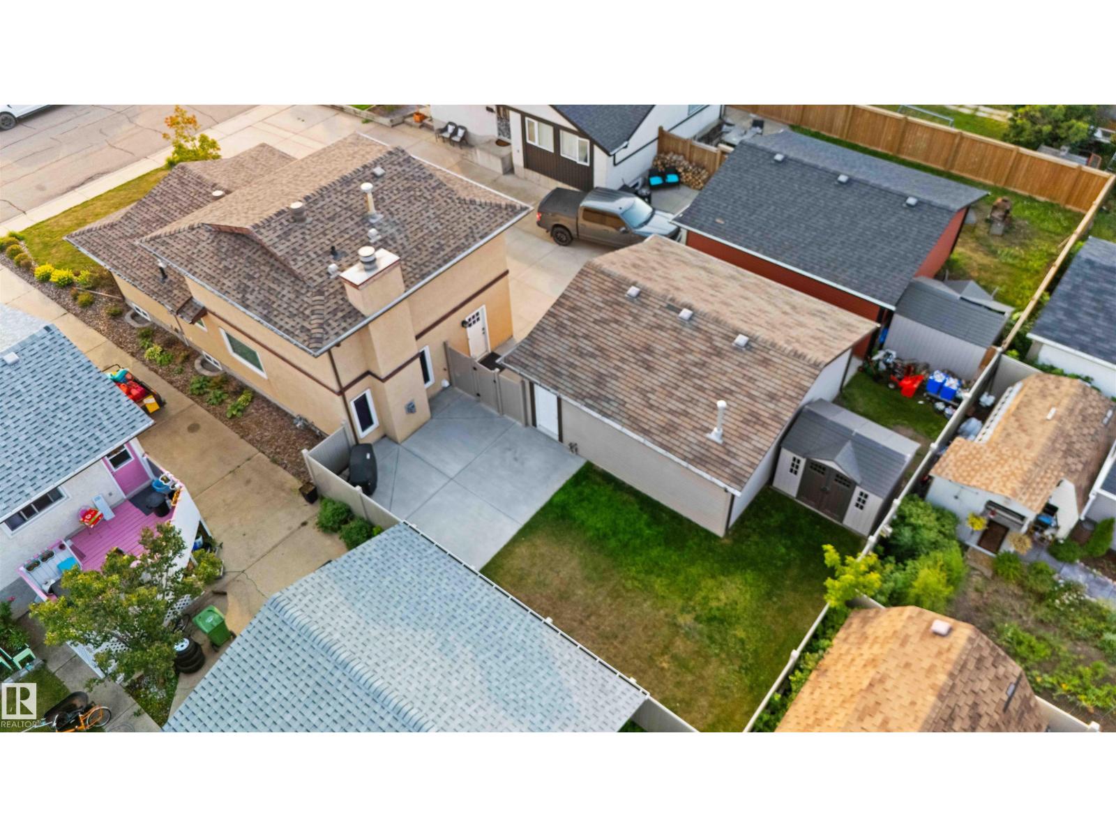 Photo 66 of 9216 82 St, Fort Saskatchewan AB