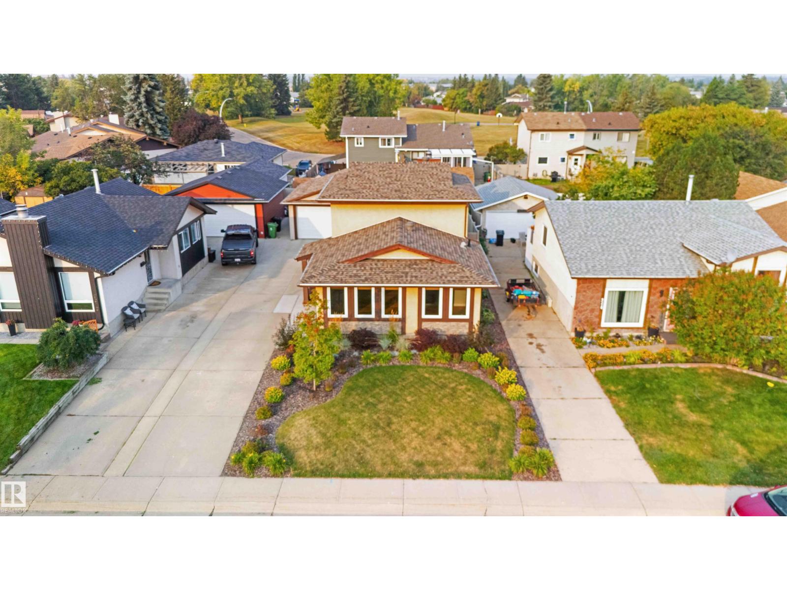 Photo 67 of 9216 82 St, Fort Saskatchewan AB