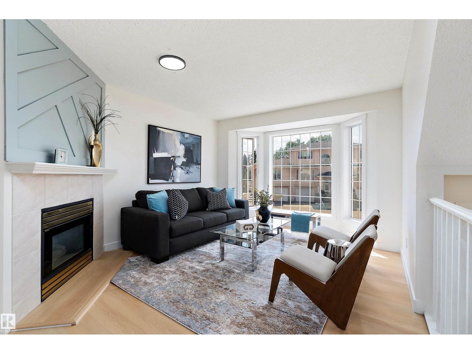 Photo 1 of 14 11105 9 Av Nw, Edmonton AB