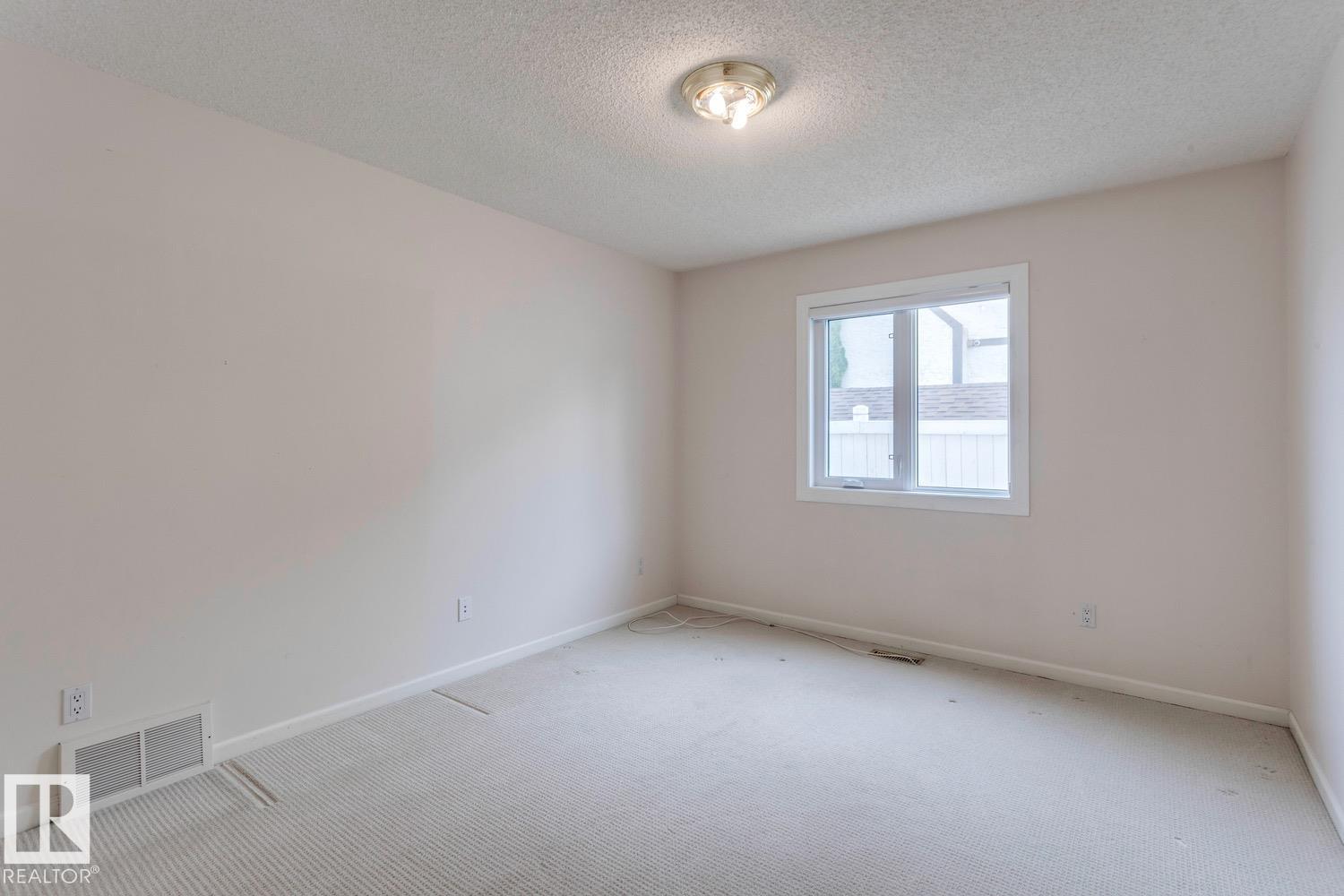 Photo 18 of 12416 29 A Av Nw, Edmonton AB