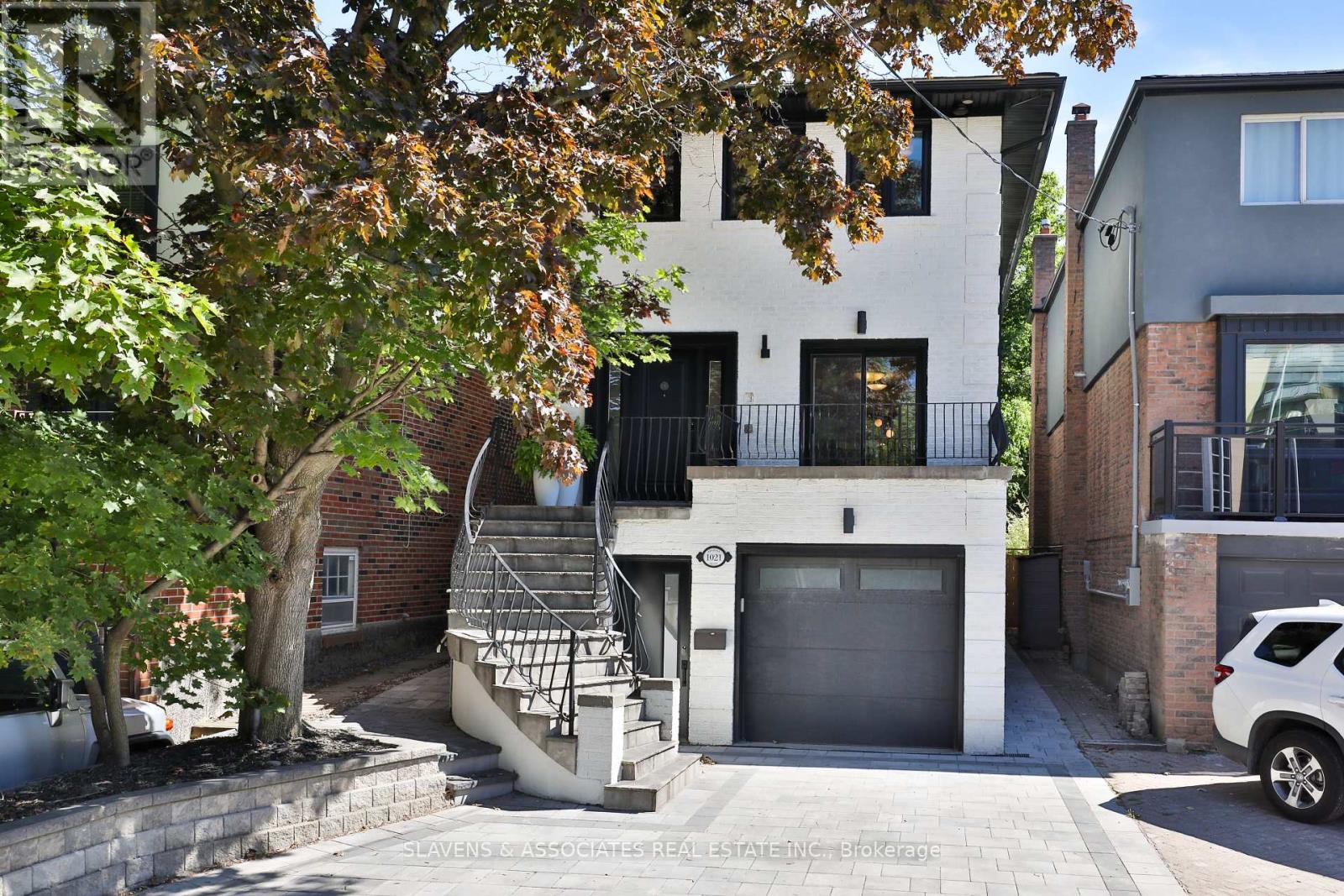 Photo 1 of 1021 Spadina Road, Toronto ON