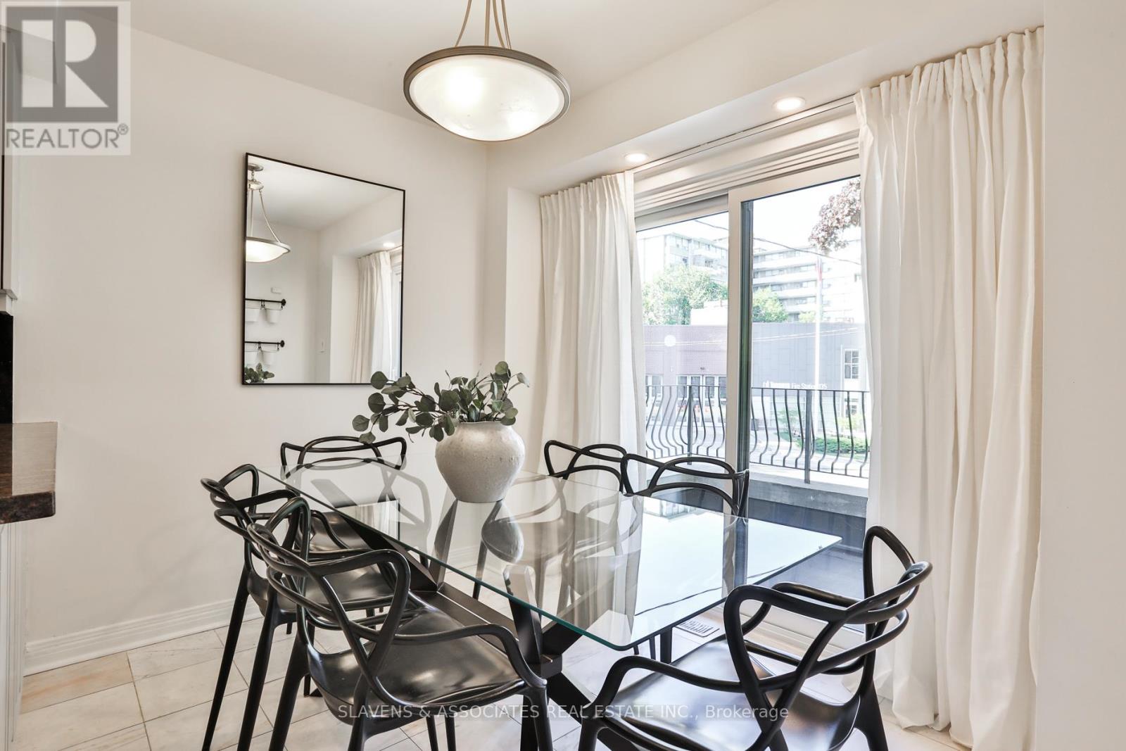 Photo 12 of 1021 Spadina Road, Toronto ON