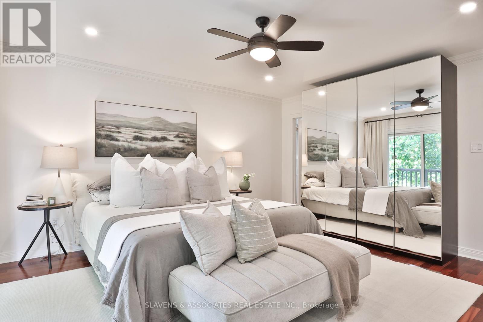 Photo 18 of 1021 Spadina Road, Toronto ON
