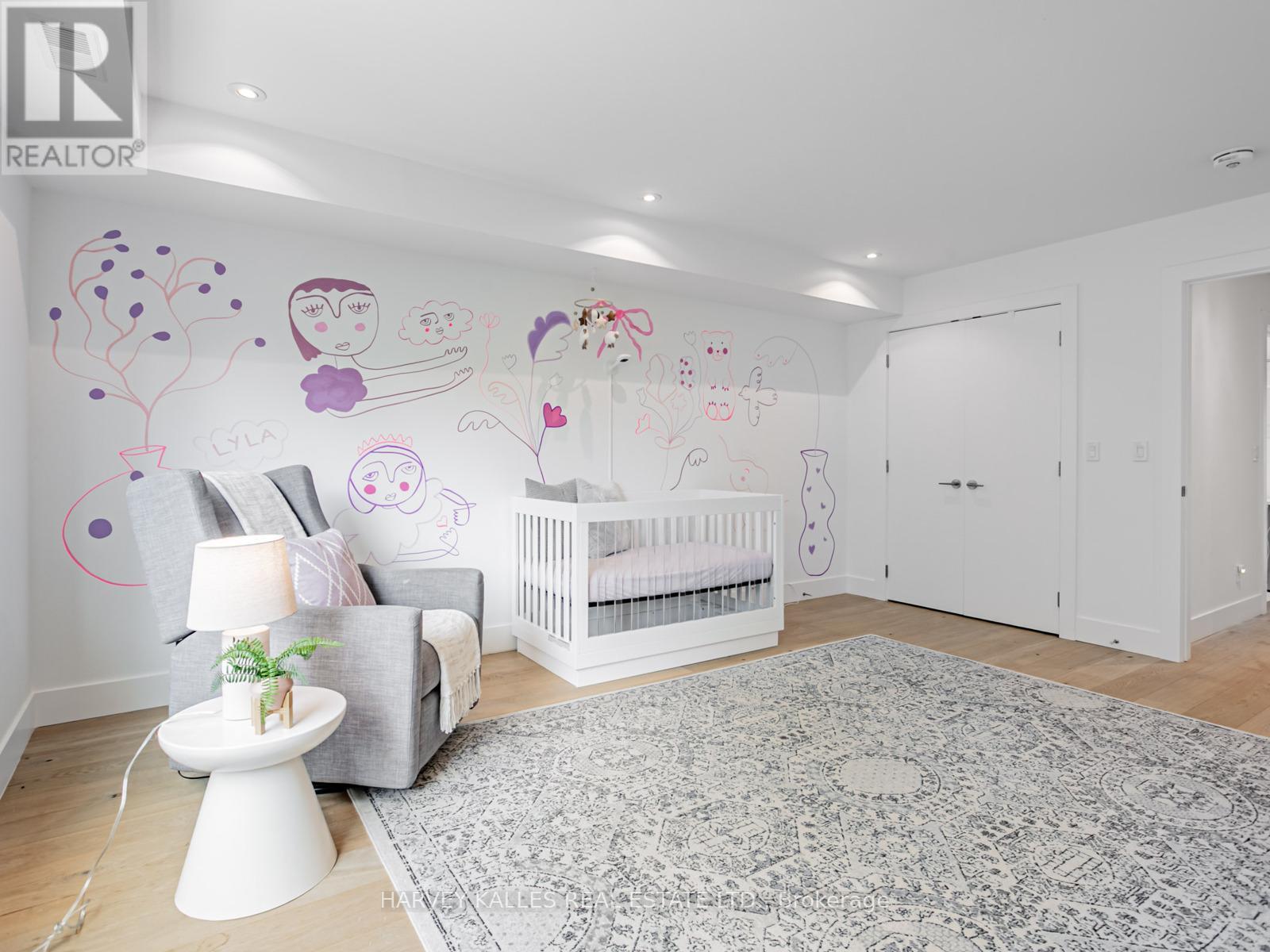 Photo 18 of 12 Coates Avenue, Toronto ON