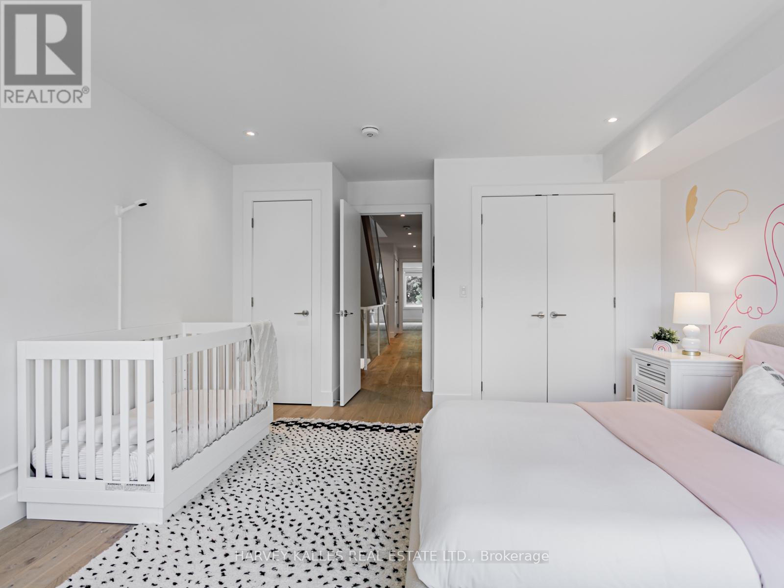 Photo 23 of 12 Coates Avenue, Toronto ON