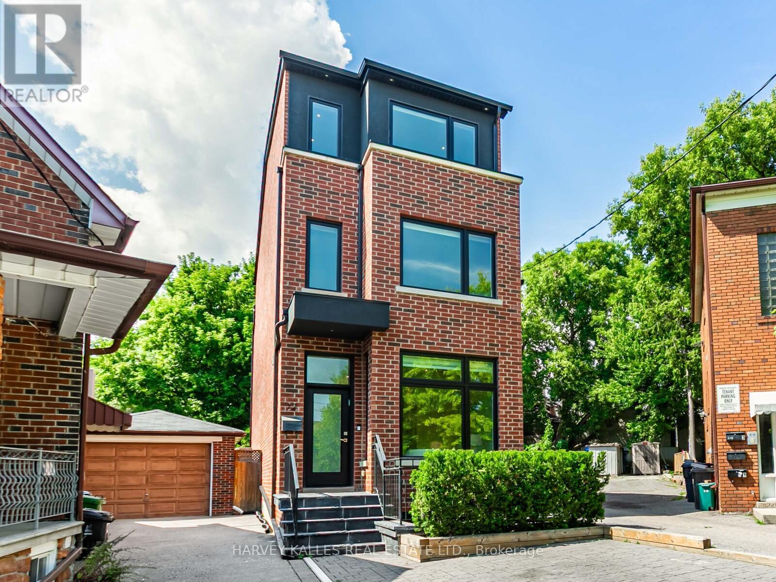 Photo 34 of 12 Coates Avenue, Toronto ON