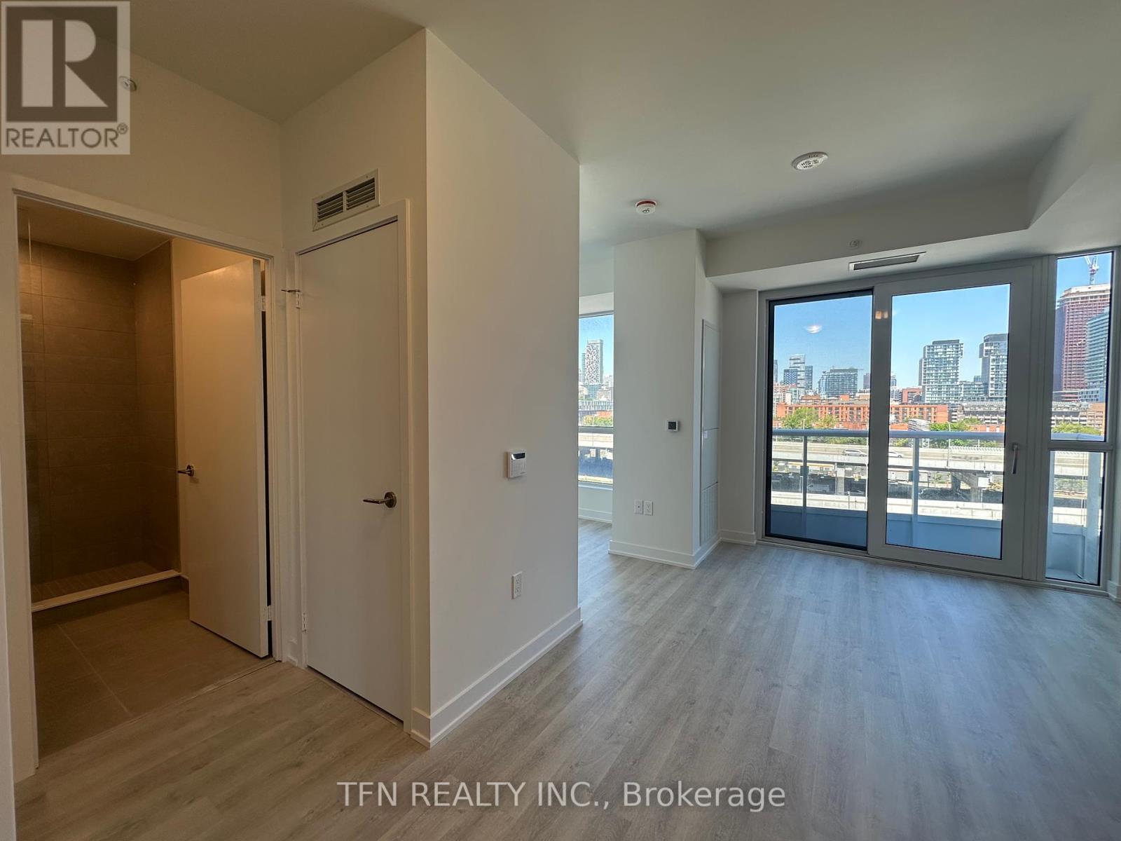 Photo 2 of 703 15 Richardson Street, Toronto ON