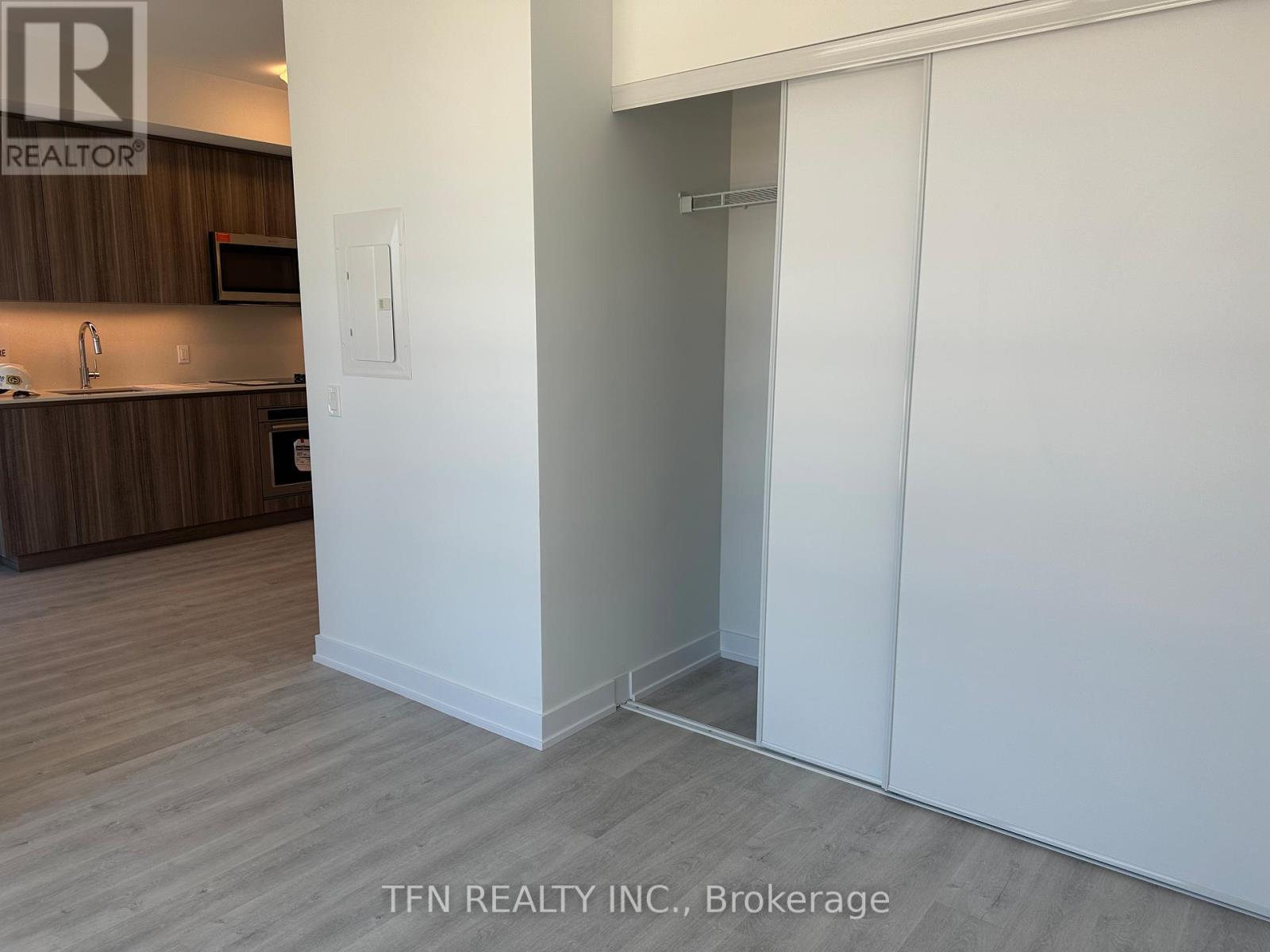 Photo 7 of 703 15 Richardson Street, Toronto ON