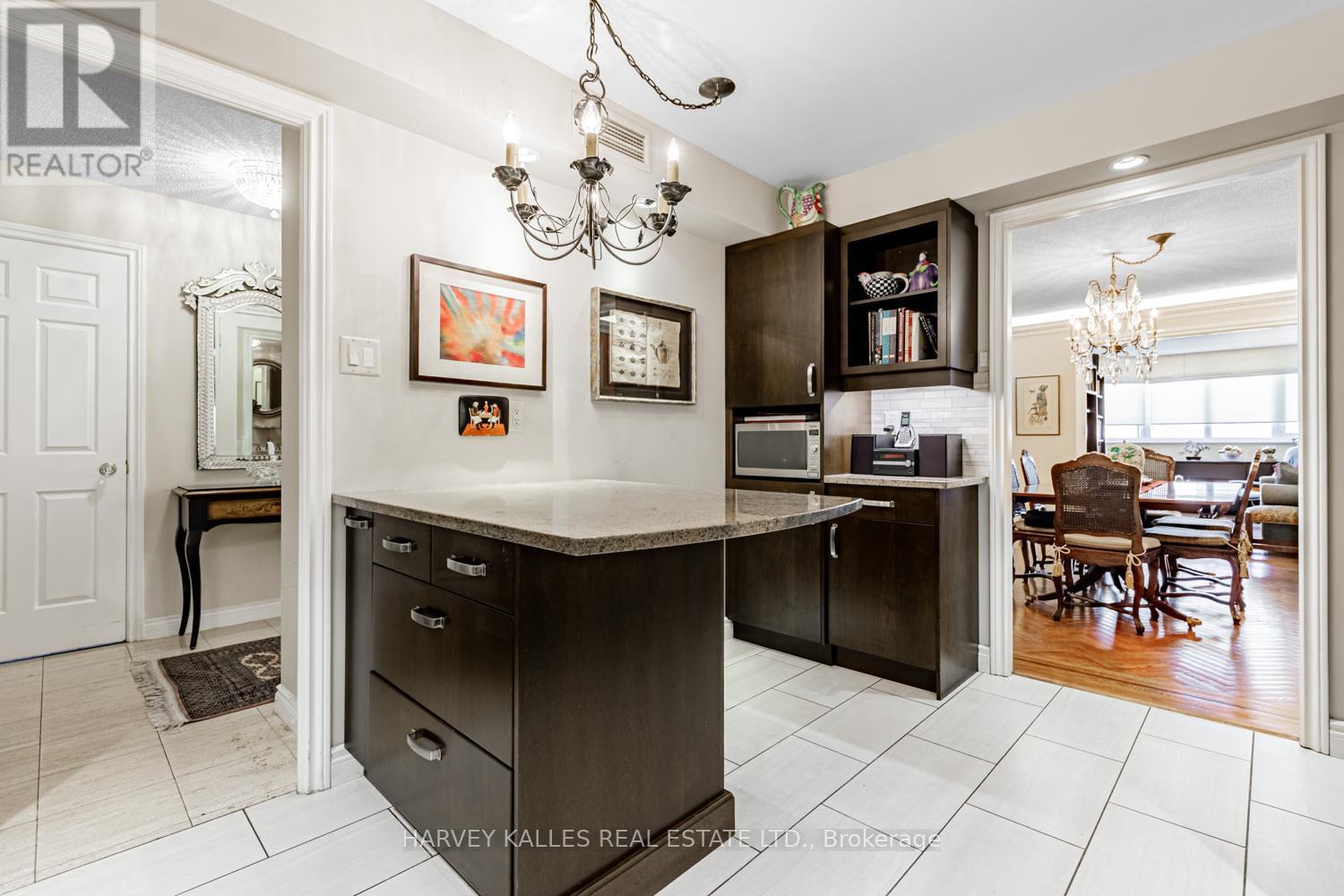 Photo 12 of 906 65 Spring Garden Avenue, Toronto ON
