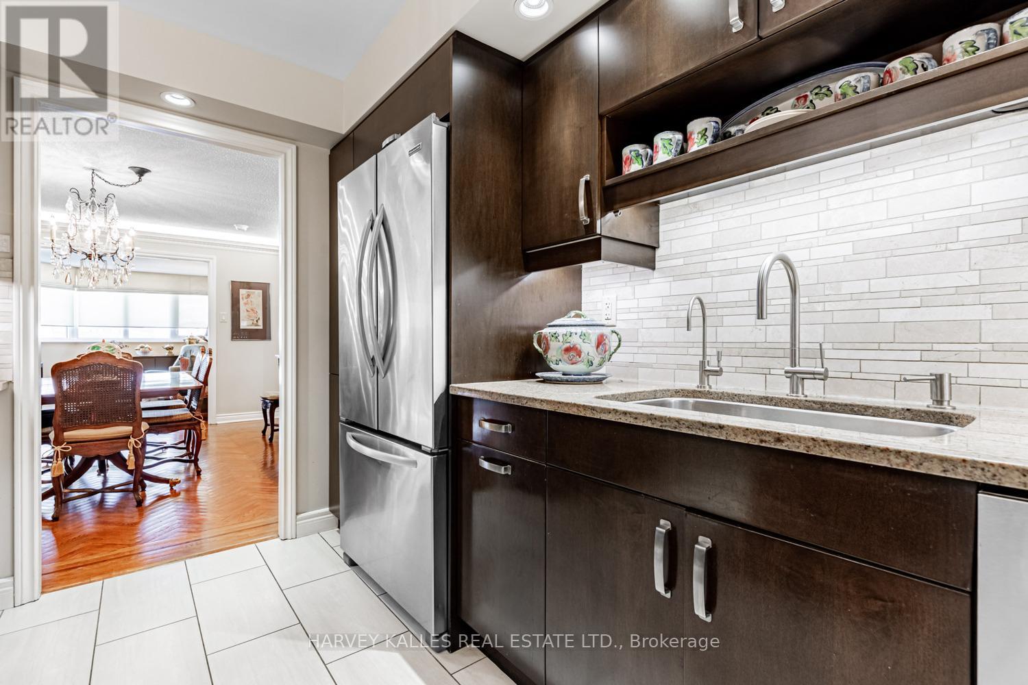 Photo 13 of 906 65 Spring Garden Avenue, Toronto ON