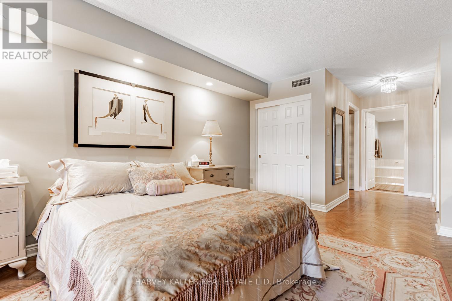 Photo 20 of 906 65 Spring Garden Avenue, Toronto ON