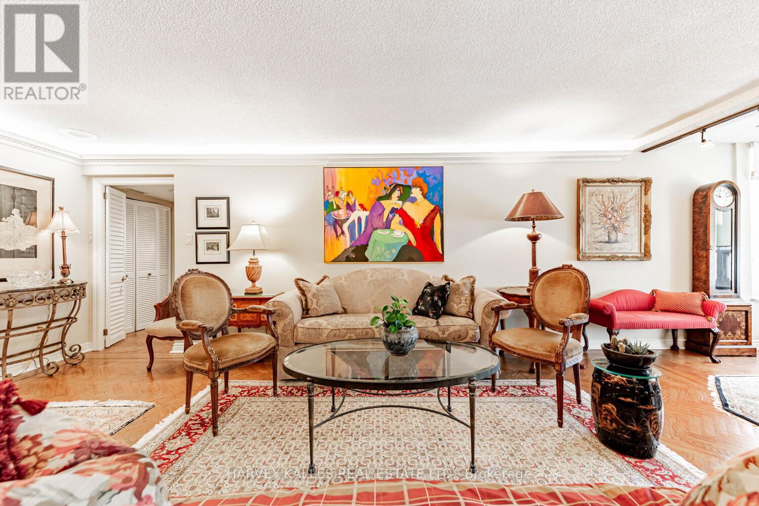 Photo 5 of 906 65 Spring Garden Avenue, Toronto ON