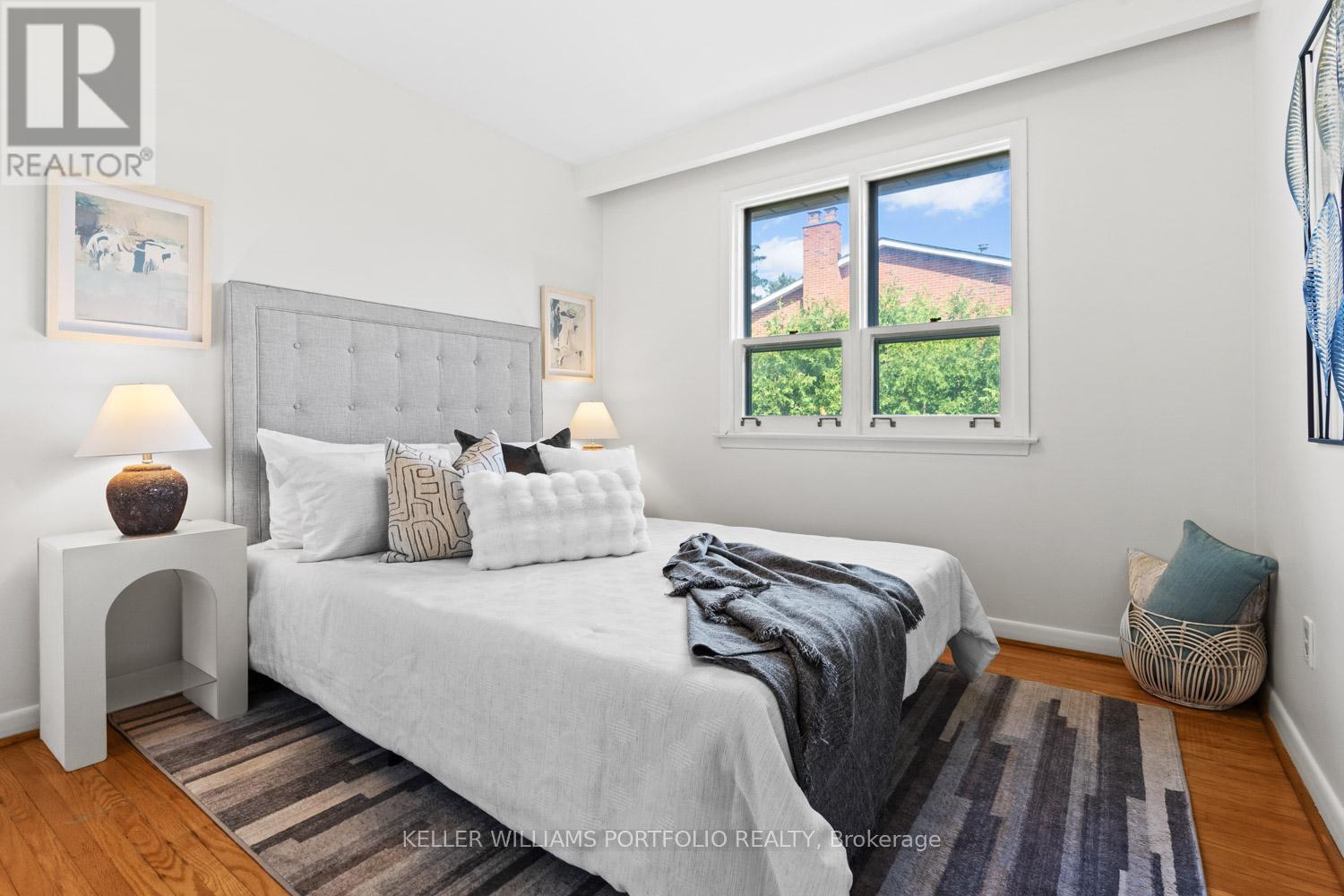 Photo 10 of 378 Cummer Avenue, Toronto ON